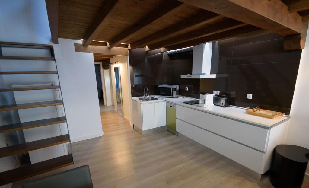 Pintores Rooms Apartamentos Turisticos Caceres Bagian luar foto